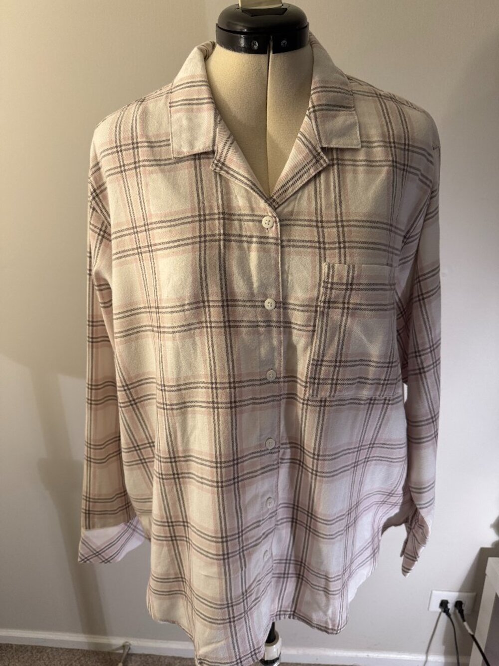Auden womens Flannel Modal Pajama Top Grey pink white plaid size S